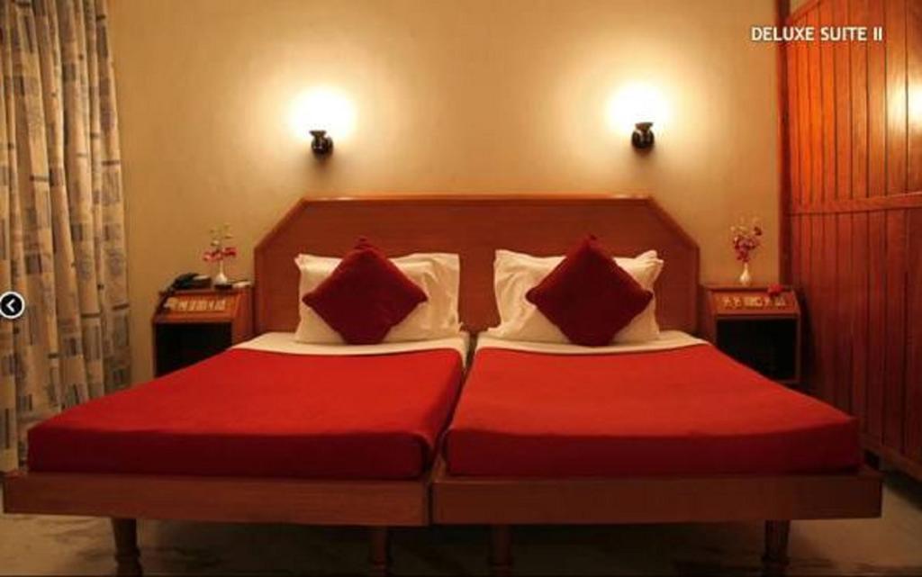 Hotel Ram International Pondichéry Extérieur photo